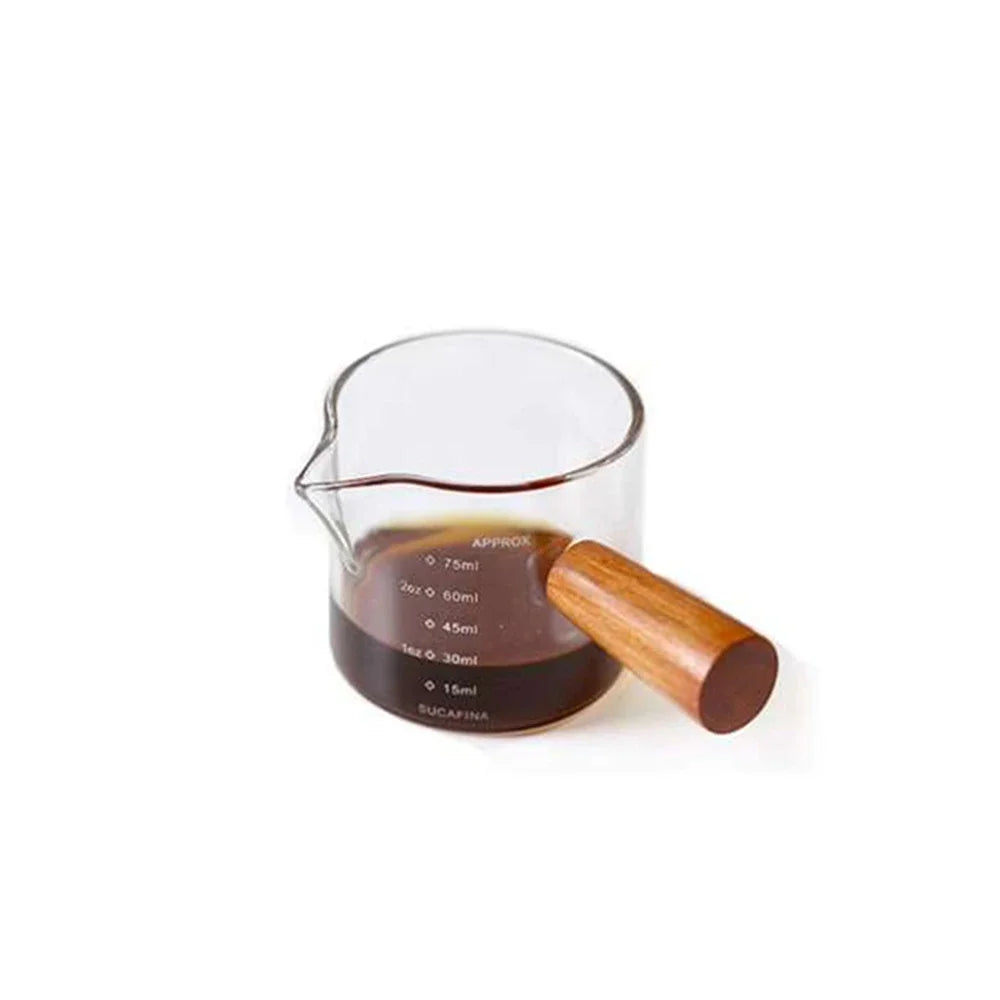 Verre Doseur à Manche en Bois
